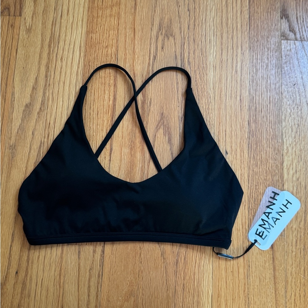 NEW Black Women's Criss Cross Sports Bra Medium